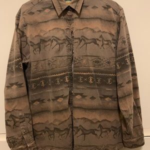 Vintage Women’s cabelas large button down